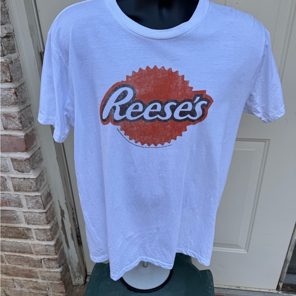 Zuni, White, Short Sleeve, T-Shirt, Reese’s, Size Large